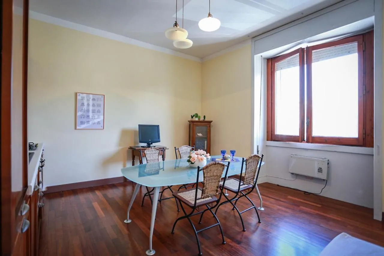 Marconi 7- City Centre Apartment Sit Lecce