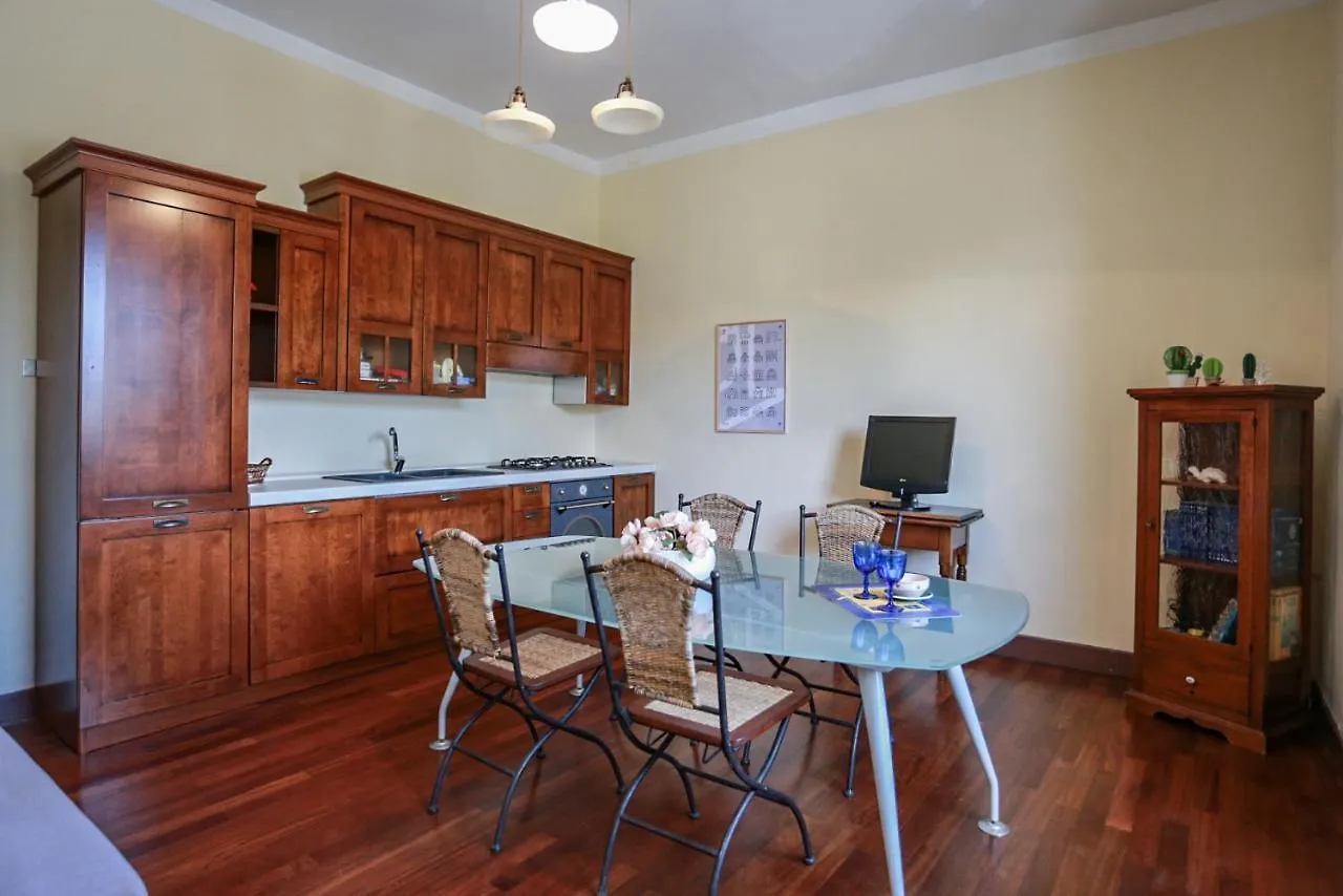 Marconi 7- City Centre Apartment Sit Lecce Italy